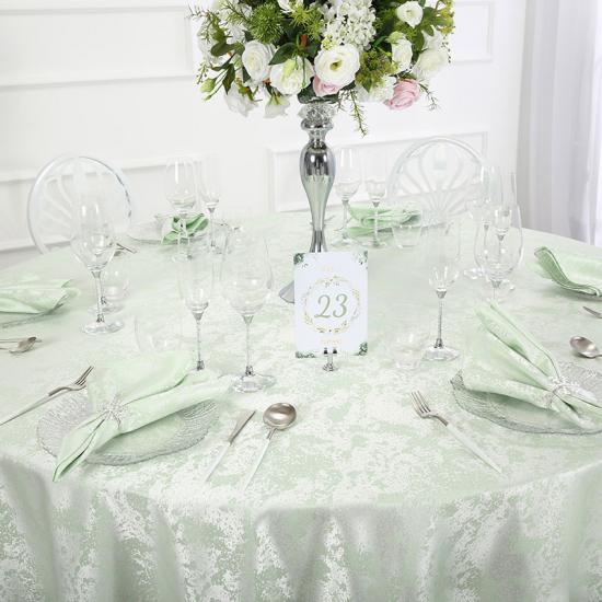 pure and fresh Table Cloths for Wedding Party